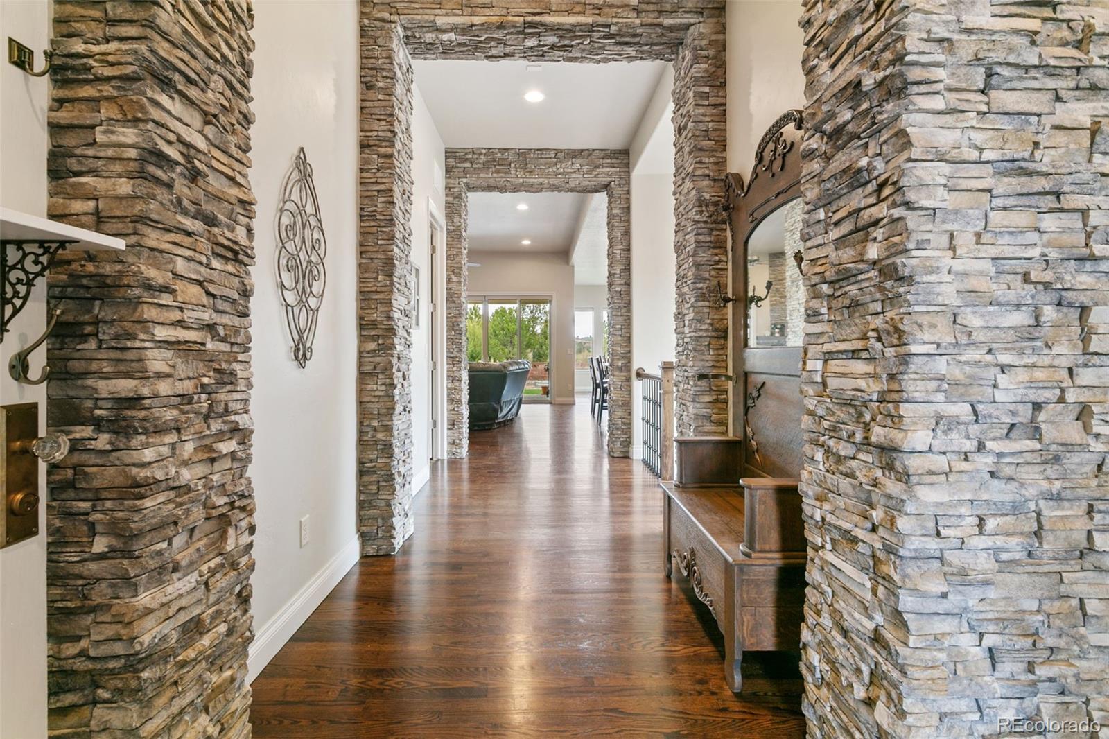 1609 Yellow Tail Drive