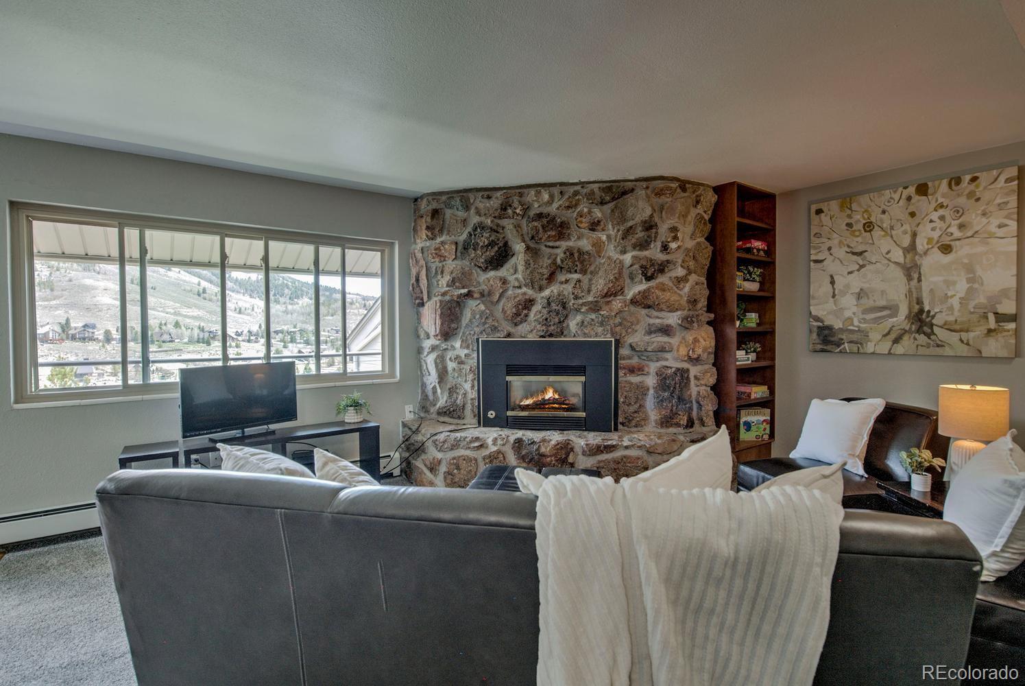 370 E La Bonte Street B
