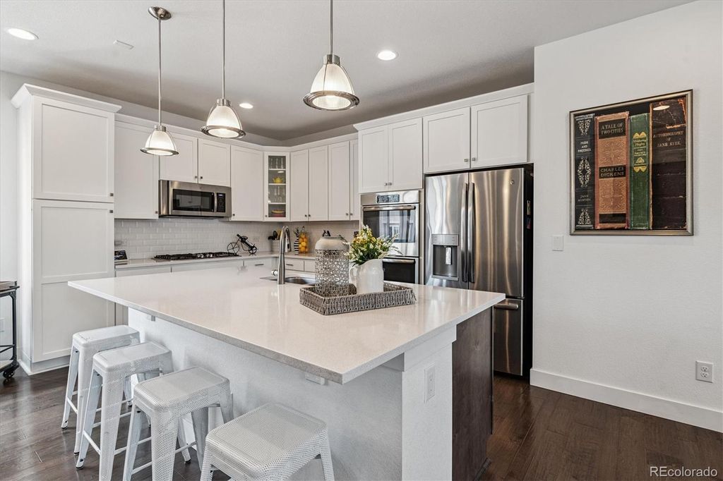 Photo of 15763 E Broncos Place, Englewood, CO 80112 (MLS # 9014777)
