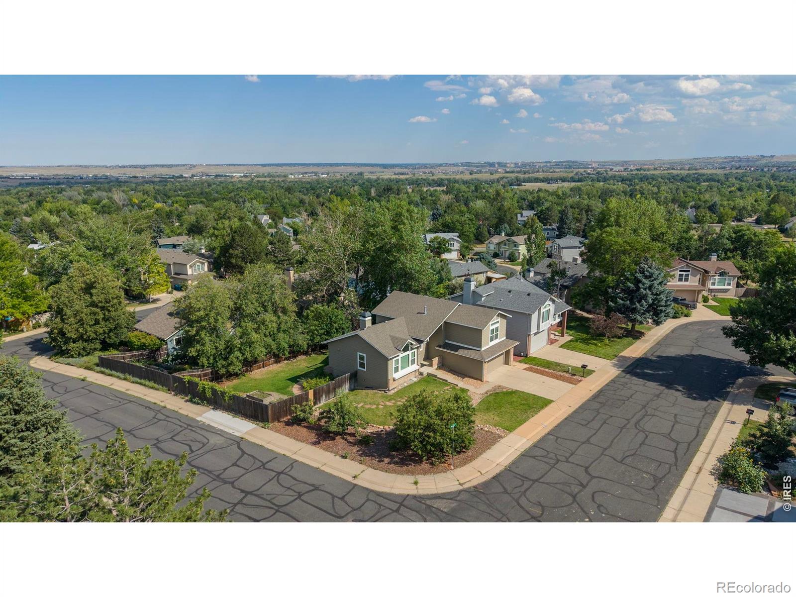 1096 Falcon Court