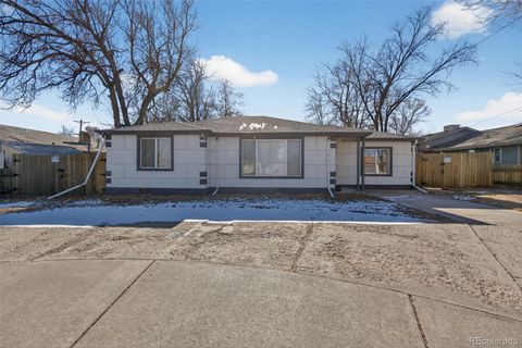 Photo of 7010 W 44th Avenue, Wheat Ridge, CO 80033 (MLS # 3513866)