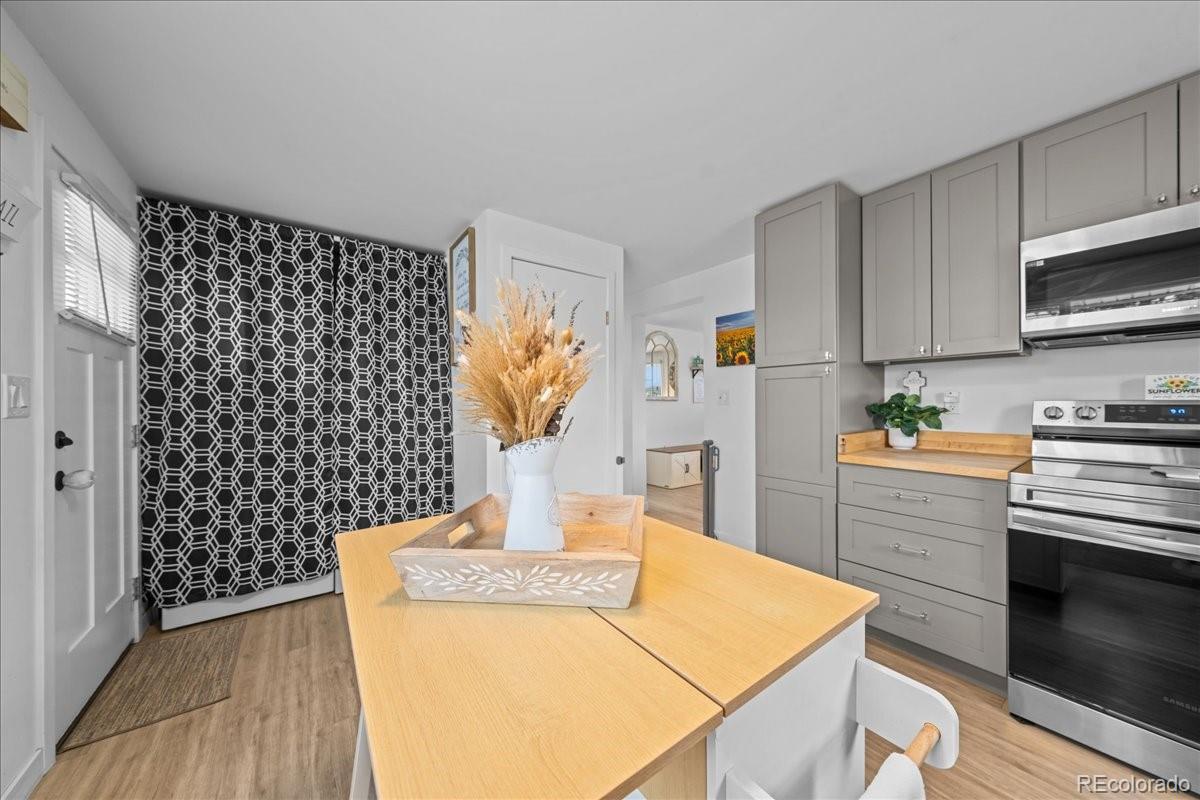 1502 Carmelita Court