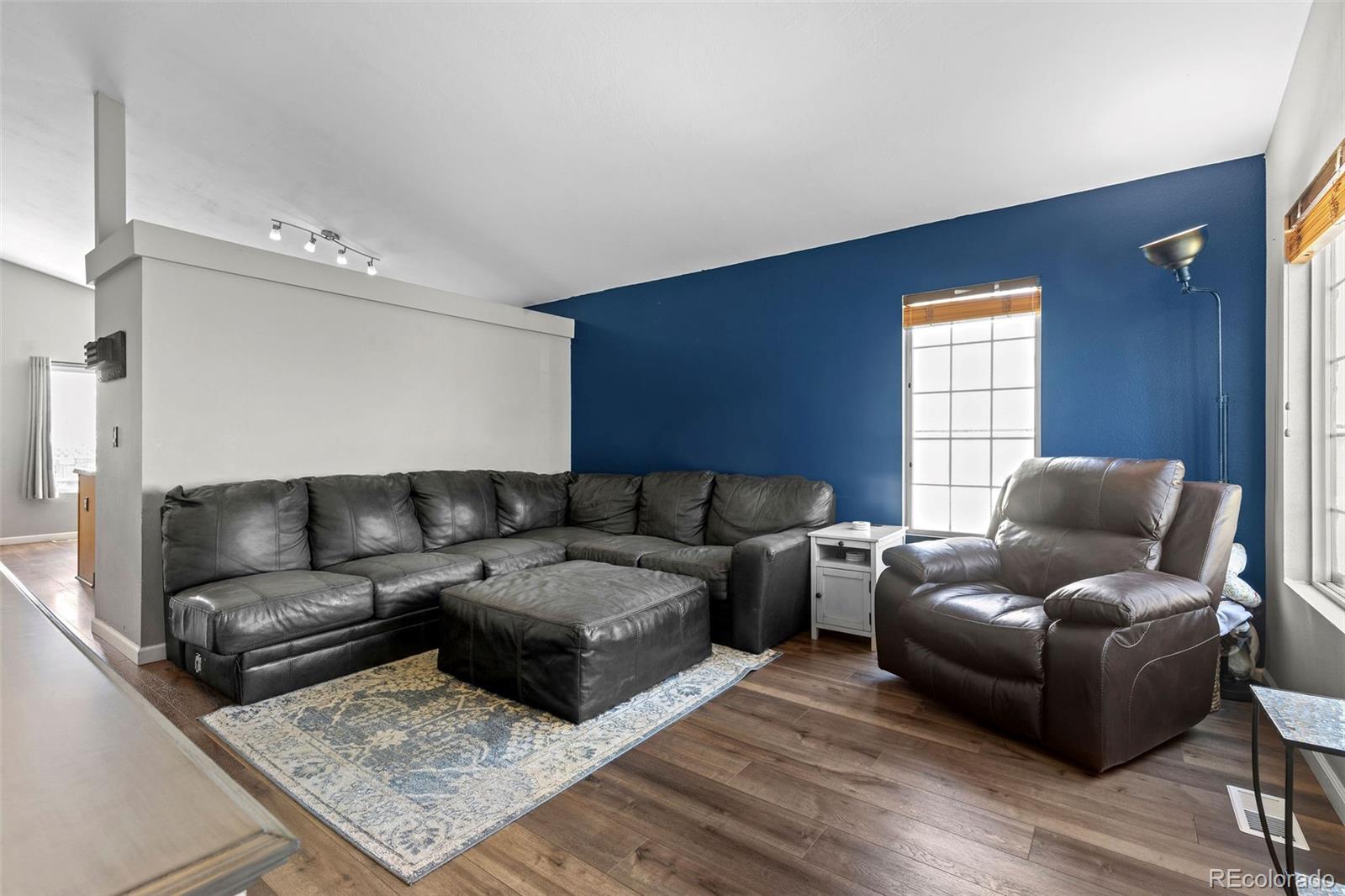 2623 S Halifax Court