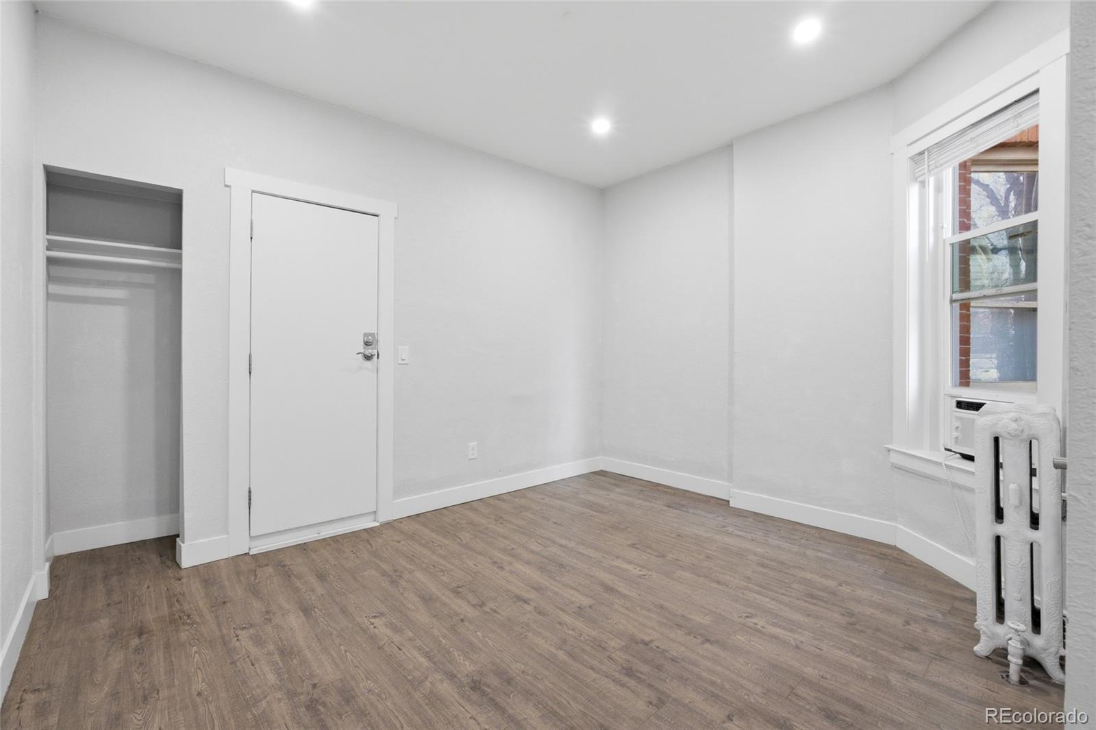 2124 E 17th Avenue 5