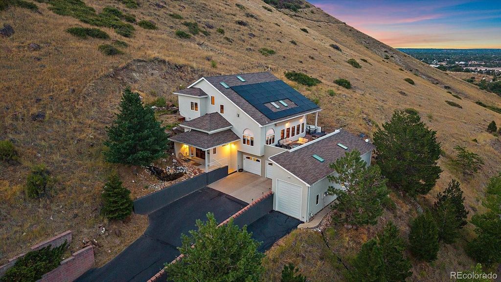 Photo of 17313 W 43rd Drive, Golden, CO 80403 (MLS # 5171097)