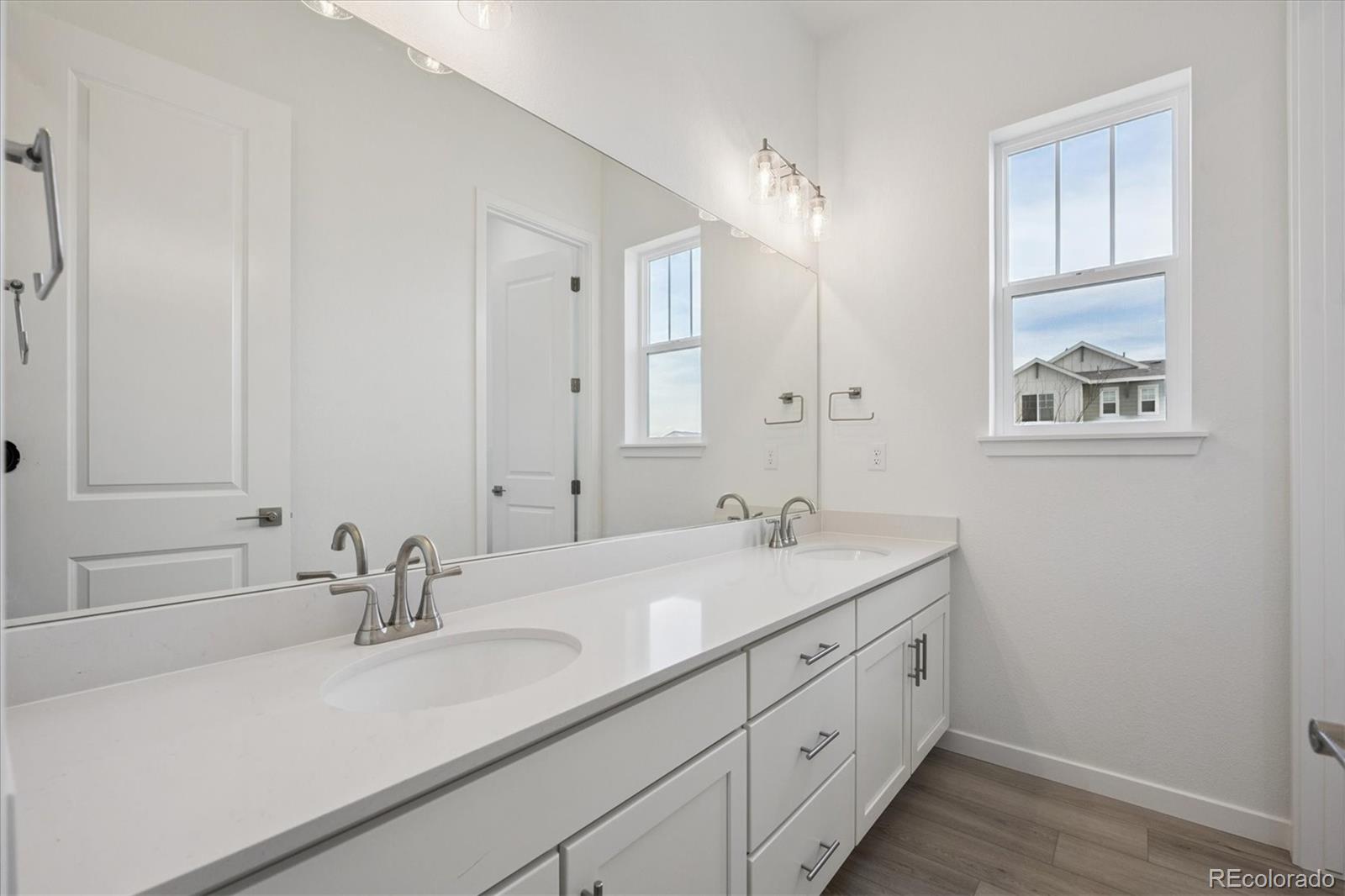 5614 Tamarack Avenue