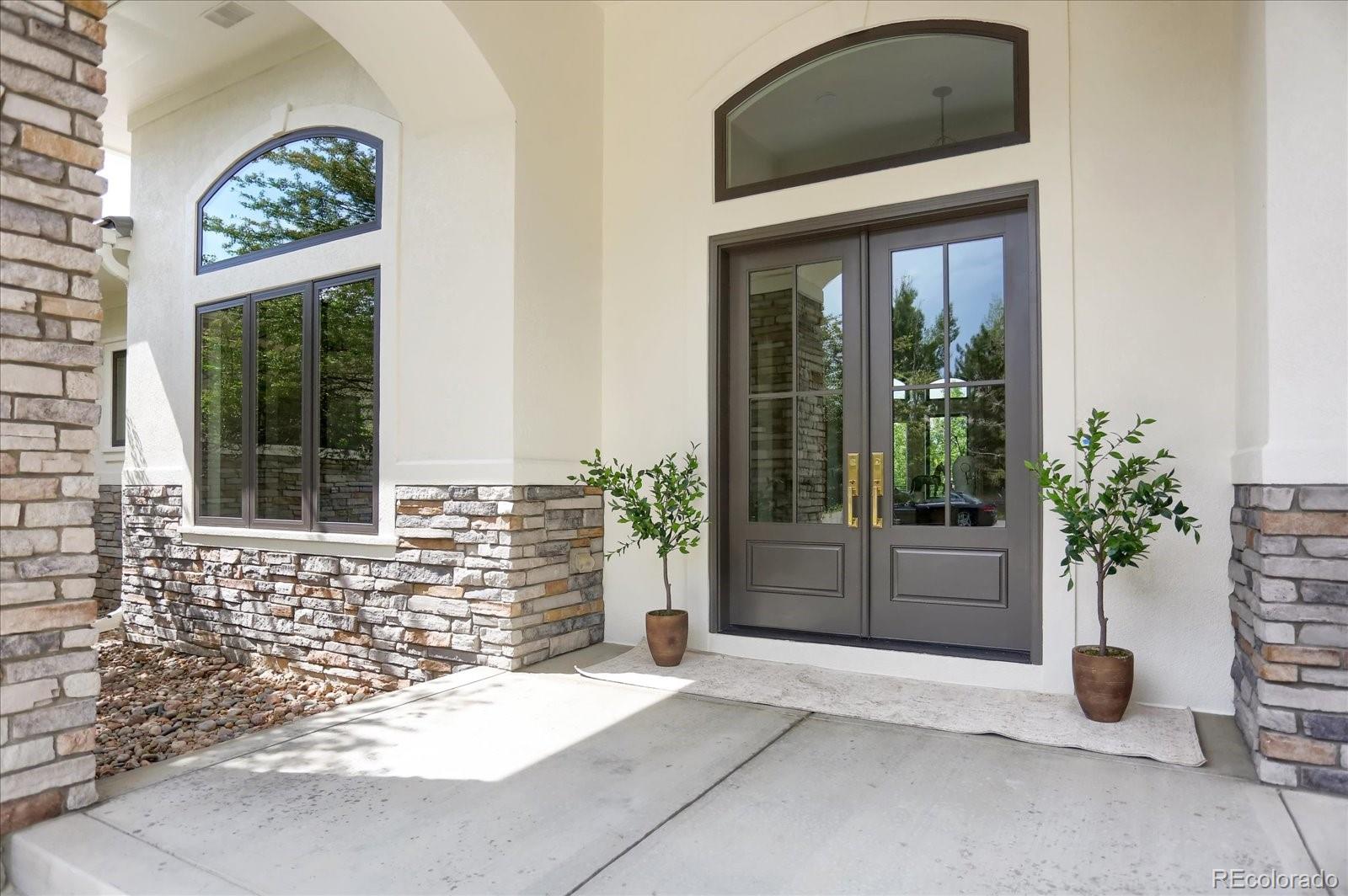 8937 Little Raven Trail