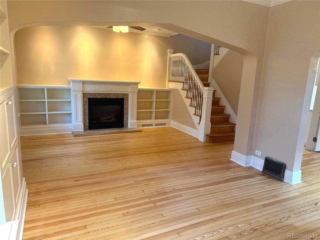 Photo of 3042 N Vine Street, Denver, CO 80205 (MLS # 5050406)