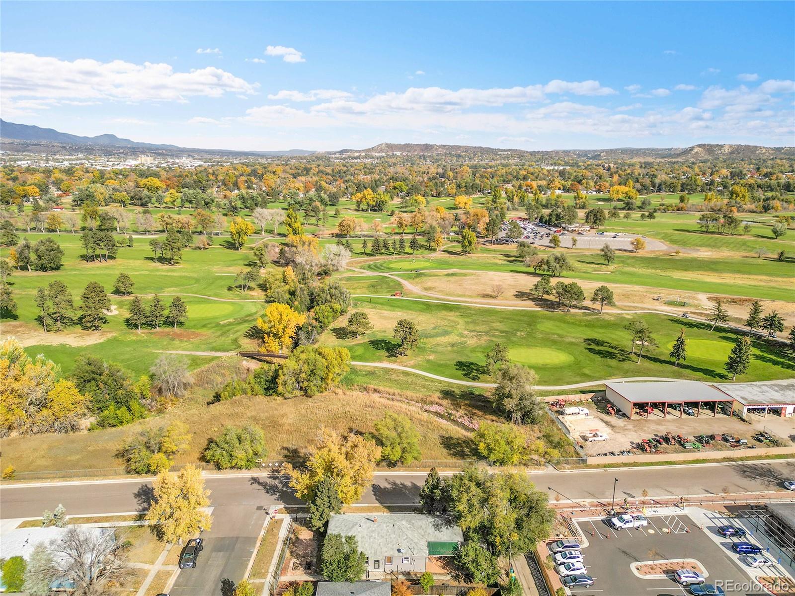 1105 E Caramillo Street