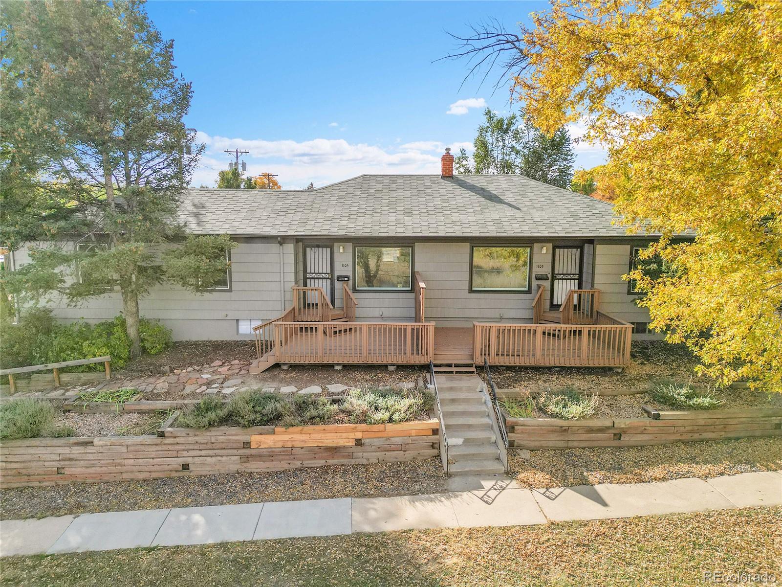 1105 E Caramillo Street