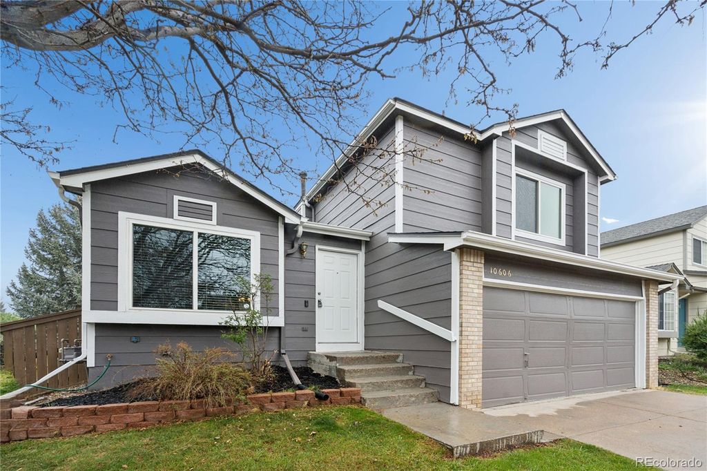 Photo of 10606 Hyacinth Court, Highlands Ranch, CO 80129 (MLS # 2978716)