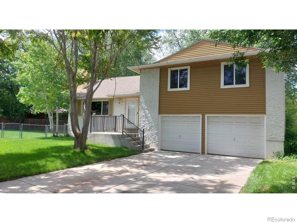 Photo of 608 Dartmouth Circle, Fort Collins, CO 80525 (MLS # IR1070770)
