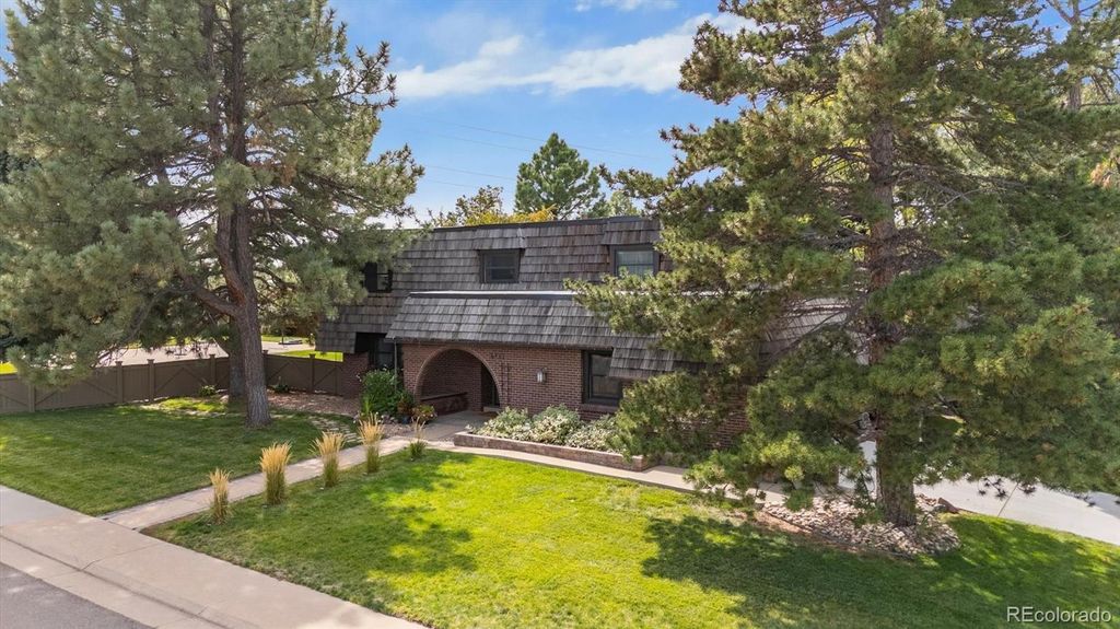 Photo of 6277 S Locust Street, Centennial, CO 80111 (MLS # 6354282)