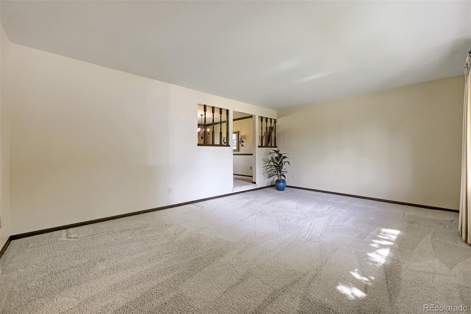 2900 Quail Street