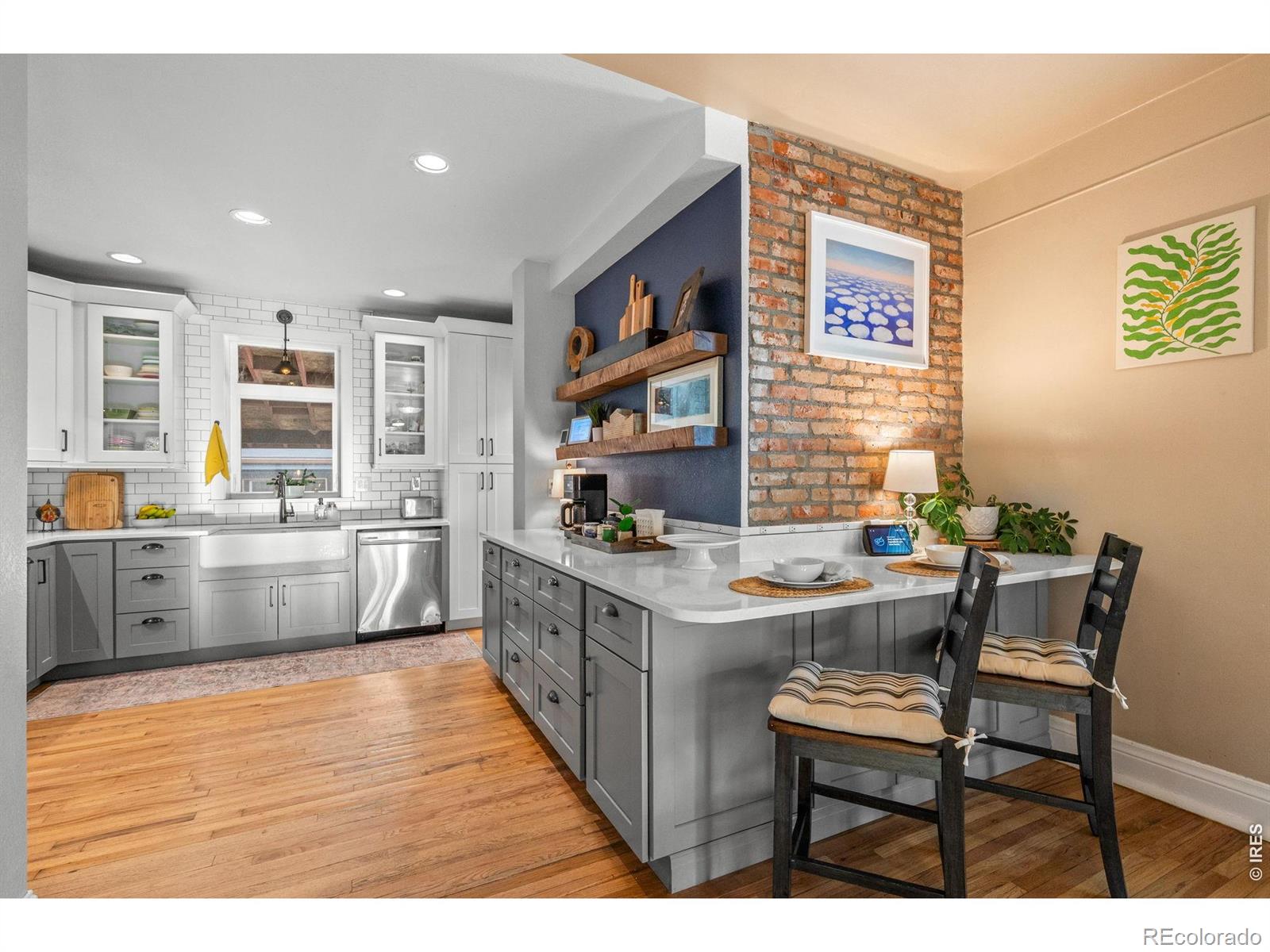 1134 S Washington Street