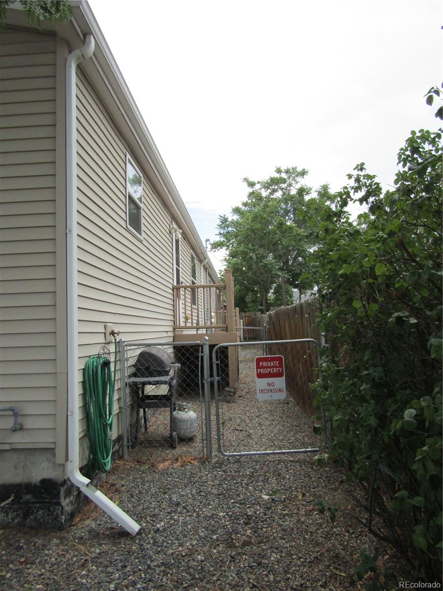 3232 W Custer Place