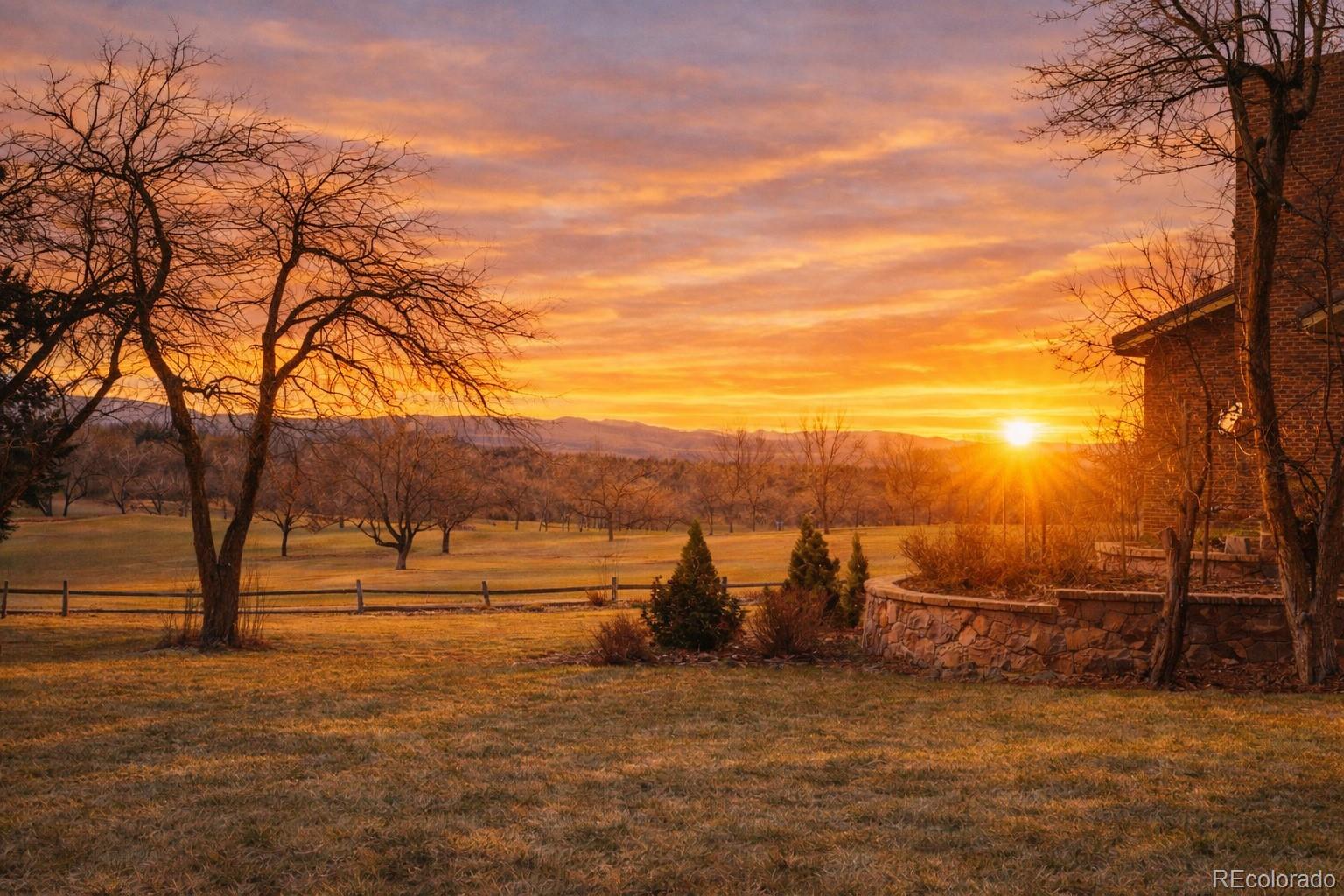 4868 E Mineral Circle