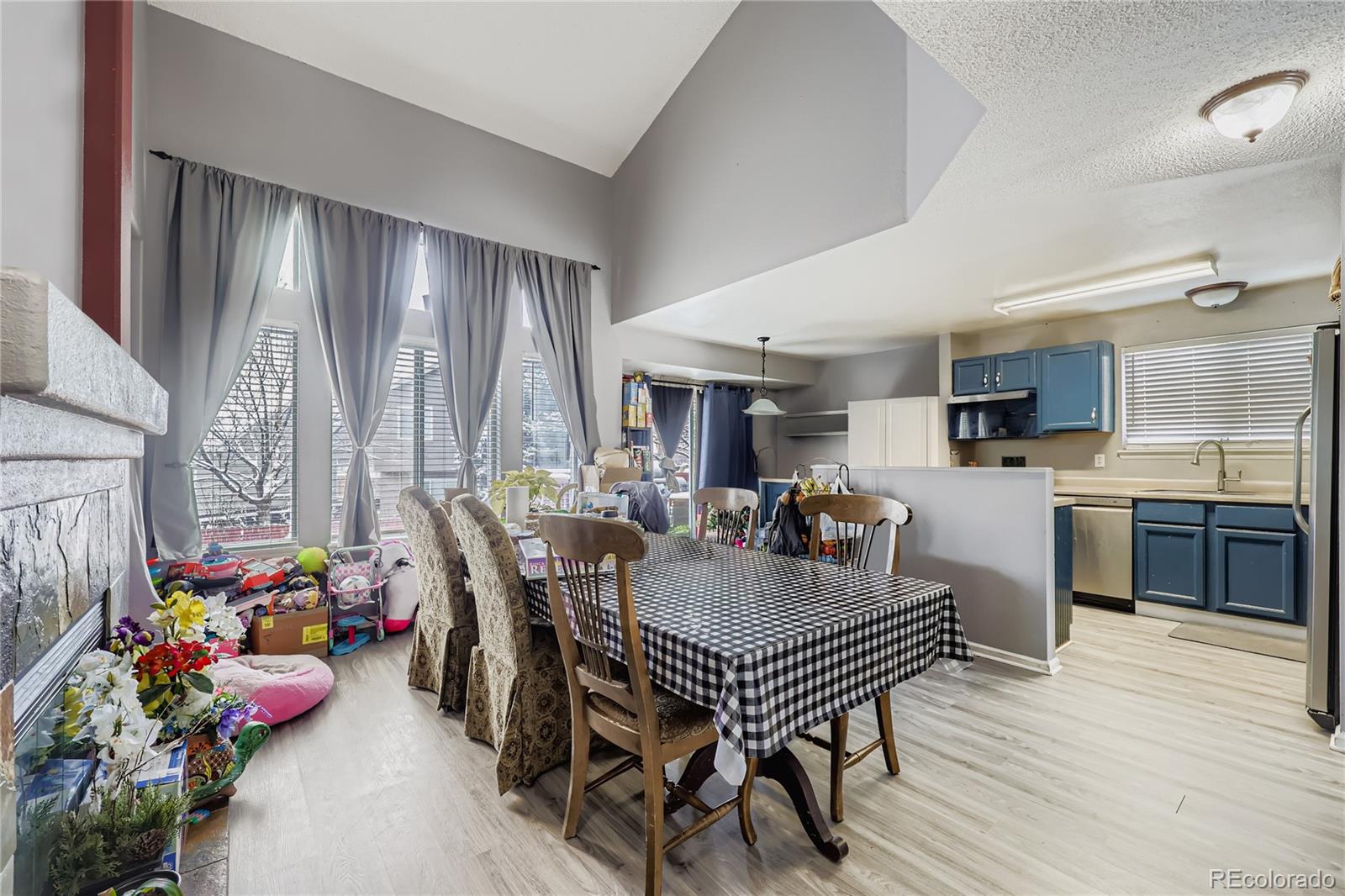 4613 E Bennington Avenue