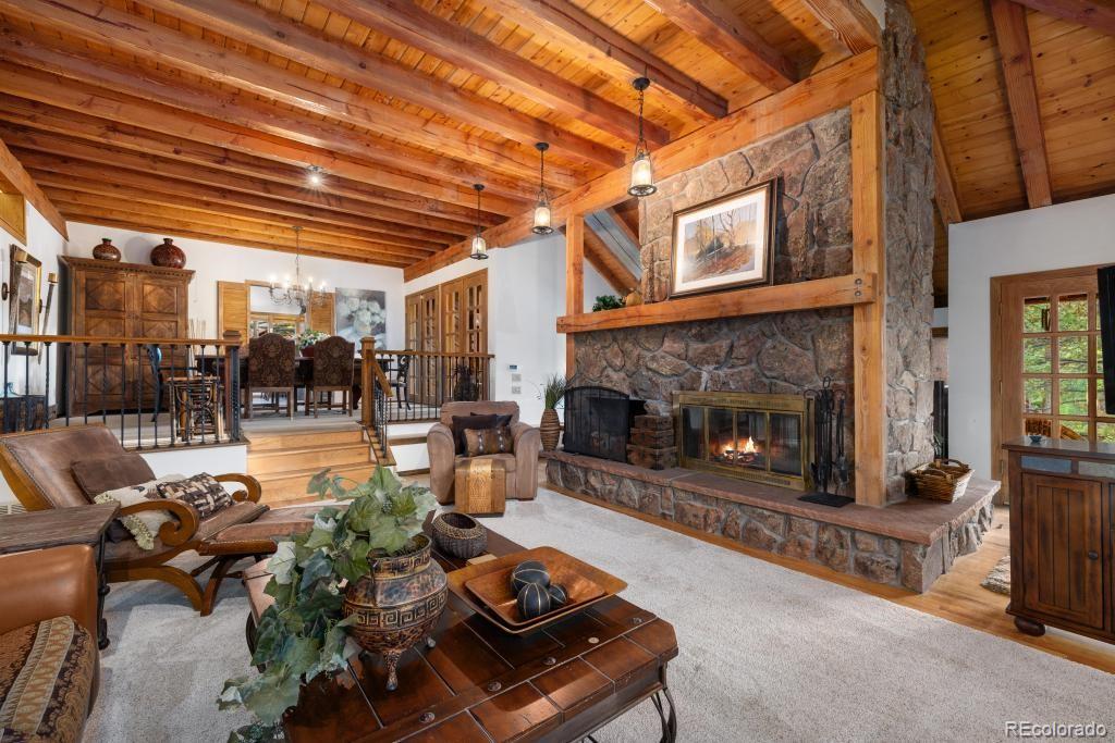 82 Lenawee Lane