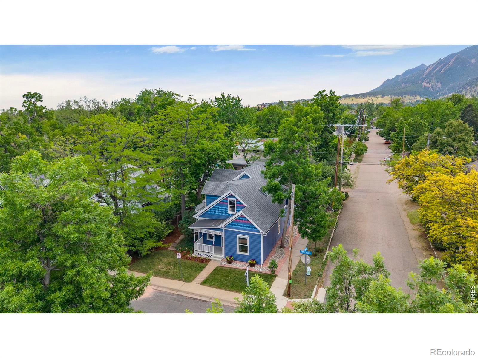 804 Dewey Avenue