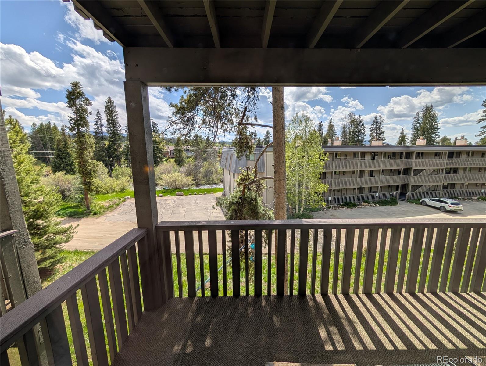 377 Hi Country Drive 6
