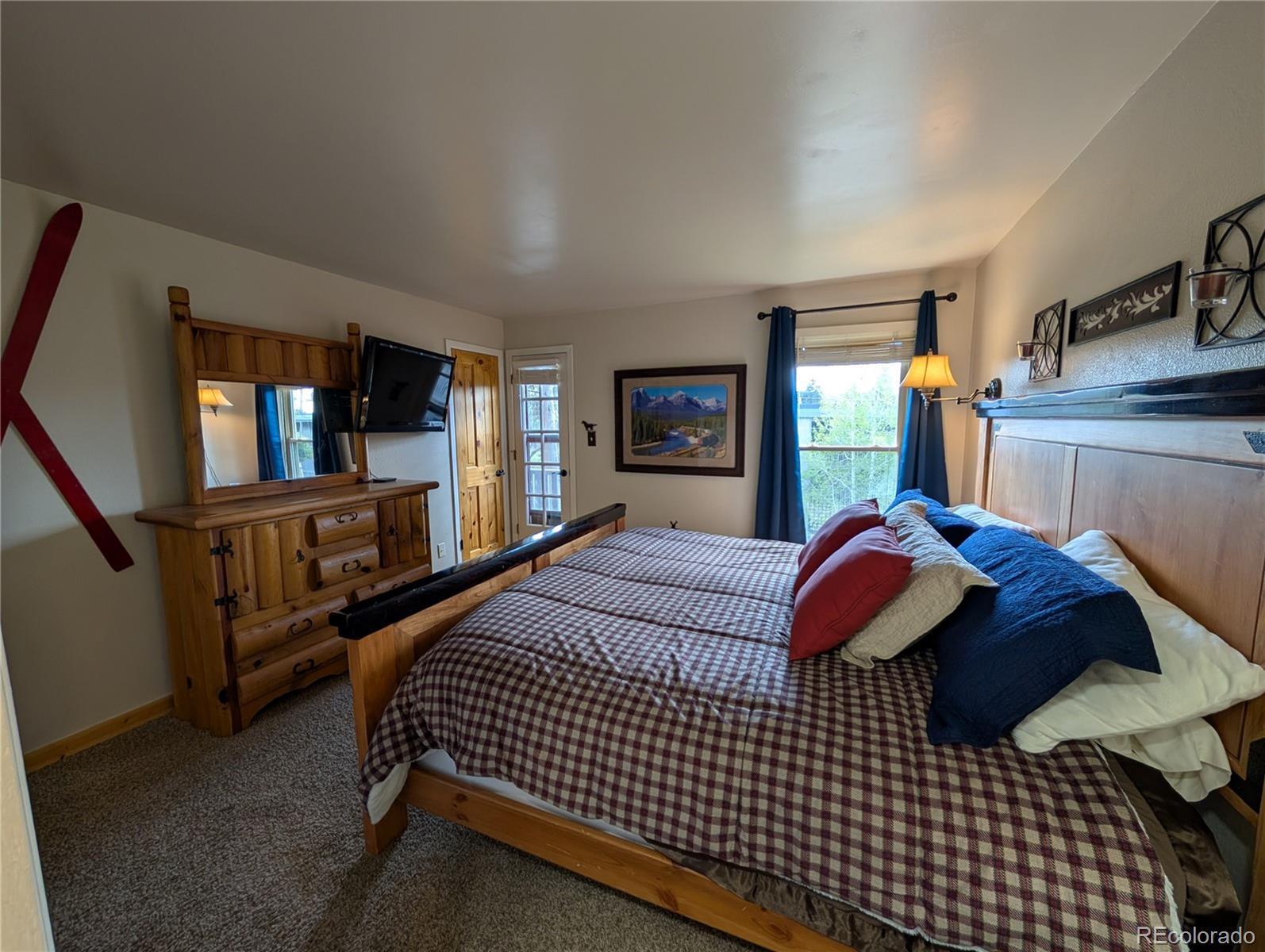 377 Hi Country Drive 6