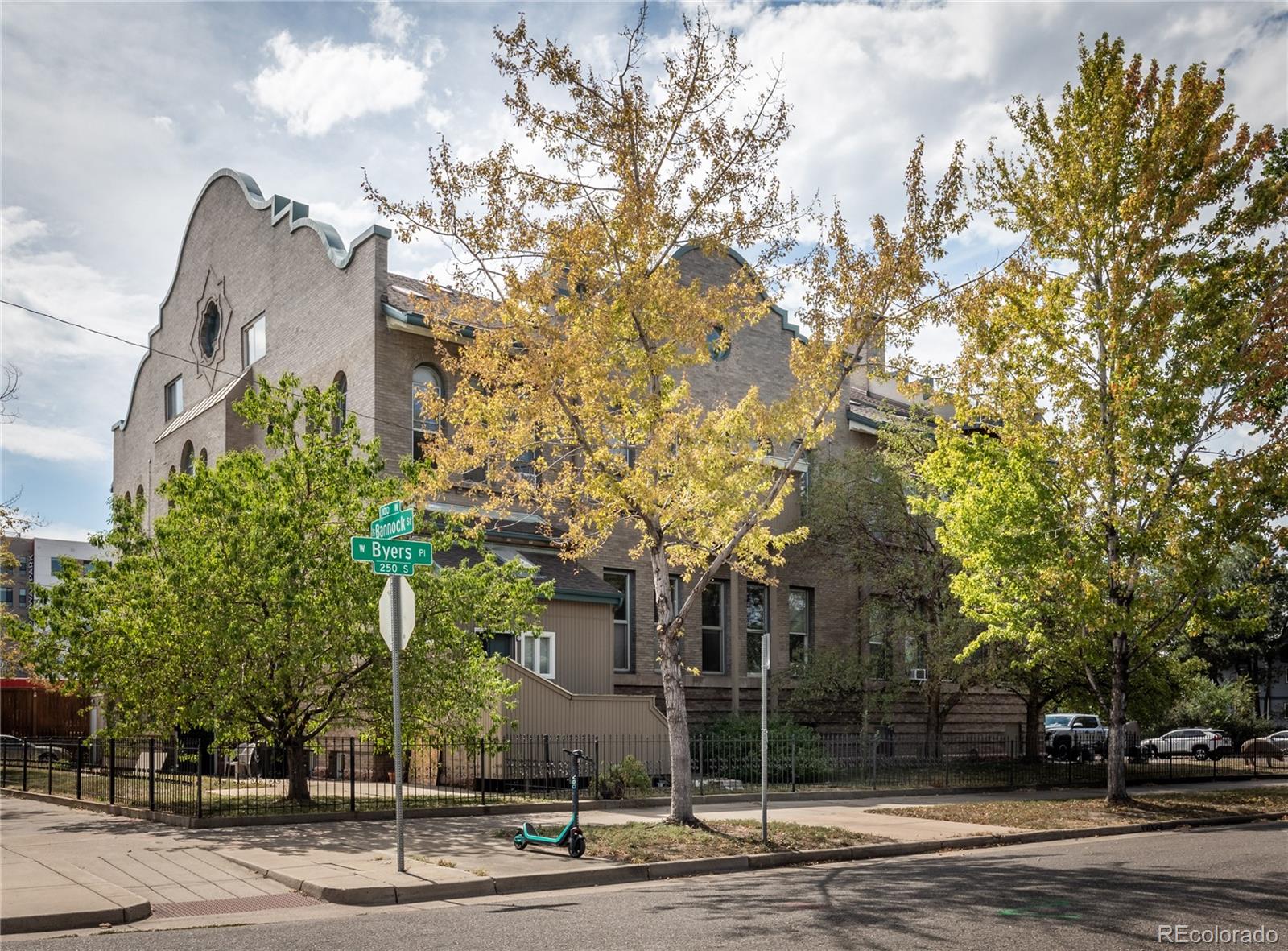 108 W Byers Place G1