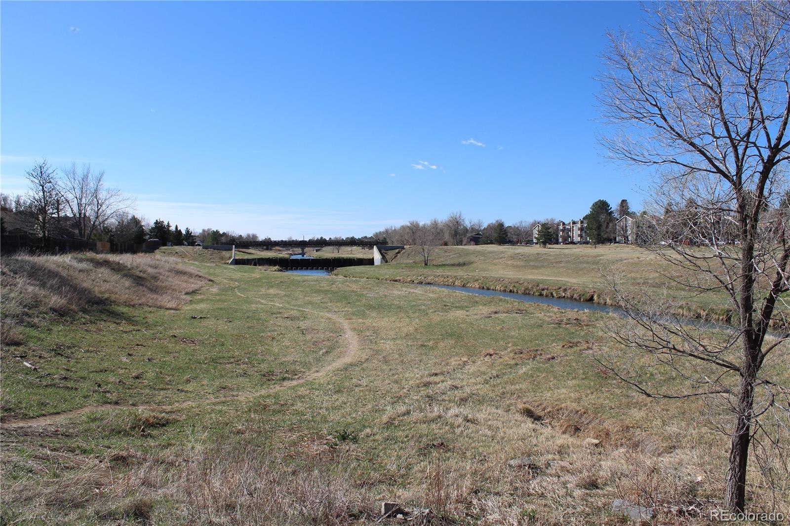 15716 E Exposition Drive