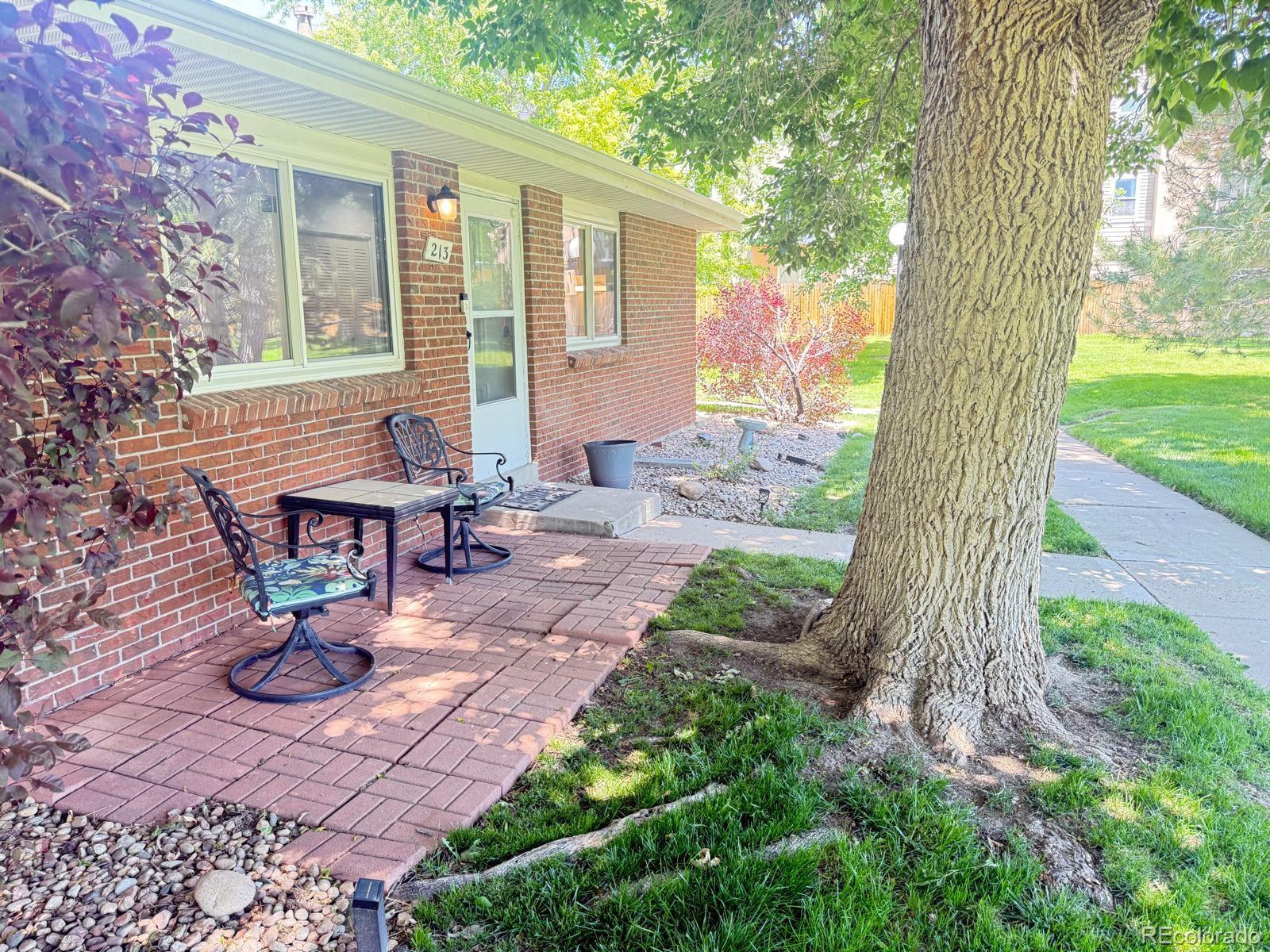 9255 E Lehigh 213, Denver, CO, 80237 2 9255 E Lehigh 213