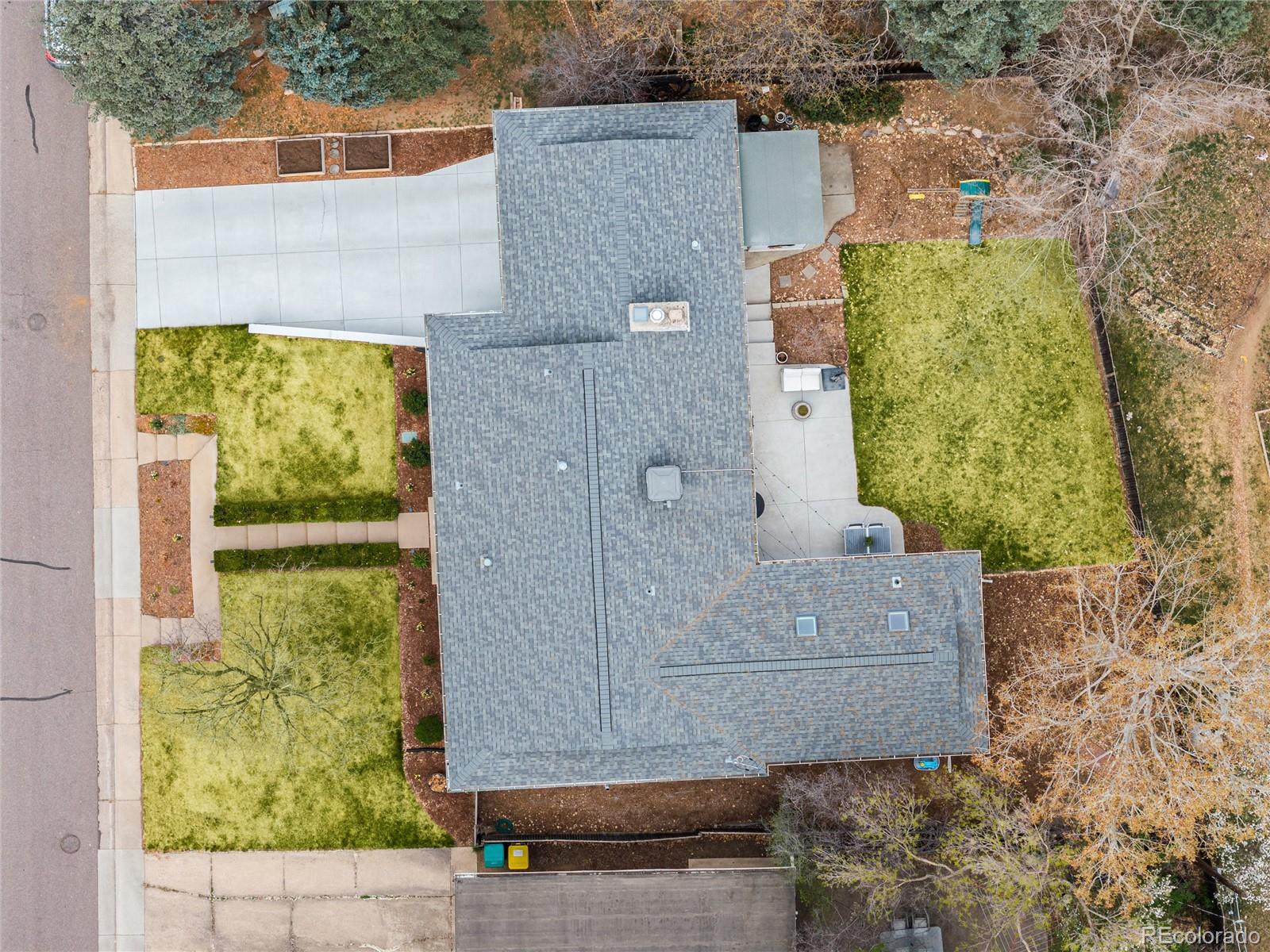 1739 W Aberdeen Avenue