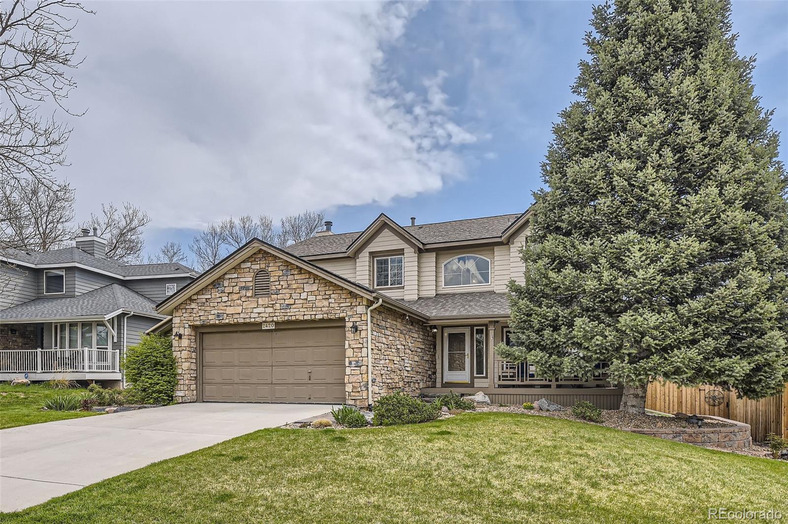 2420 S Ellis Court