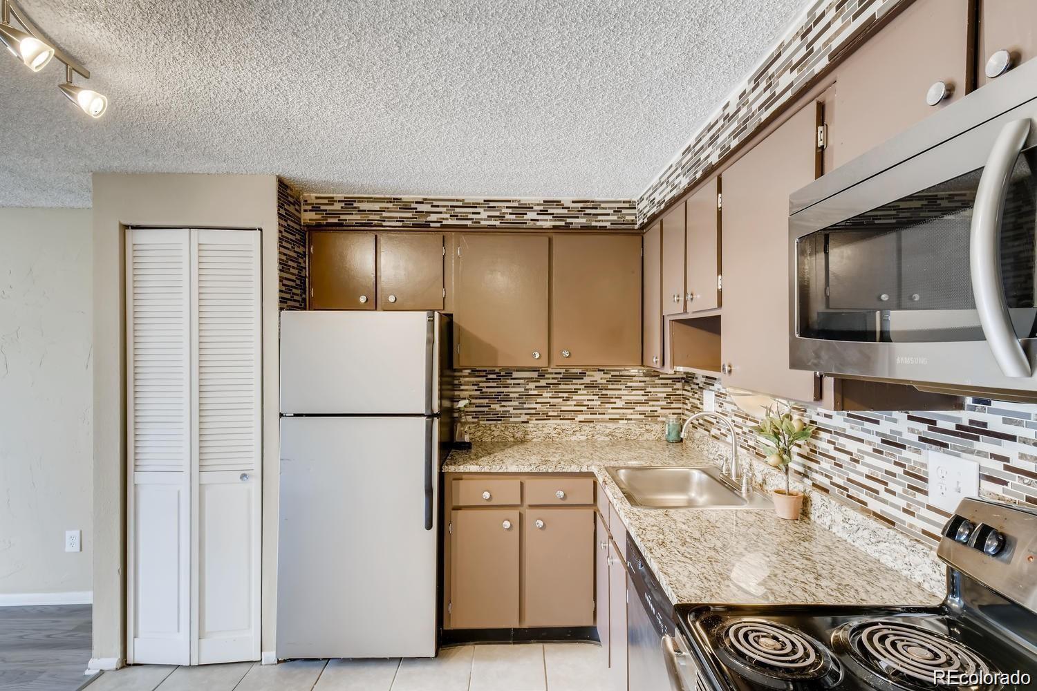 1306 S Parker Road 164