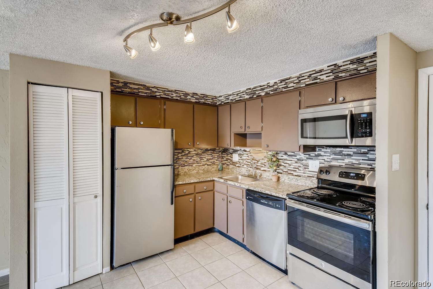 1306 S Parker Road 164