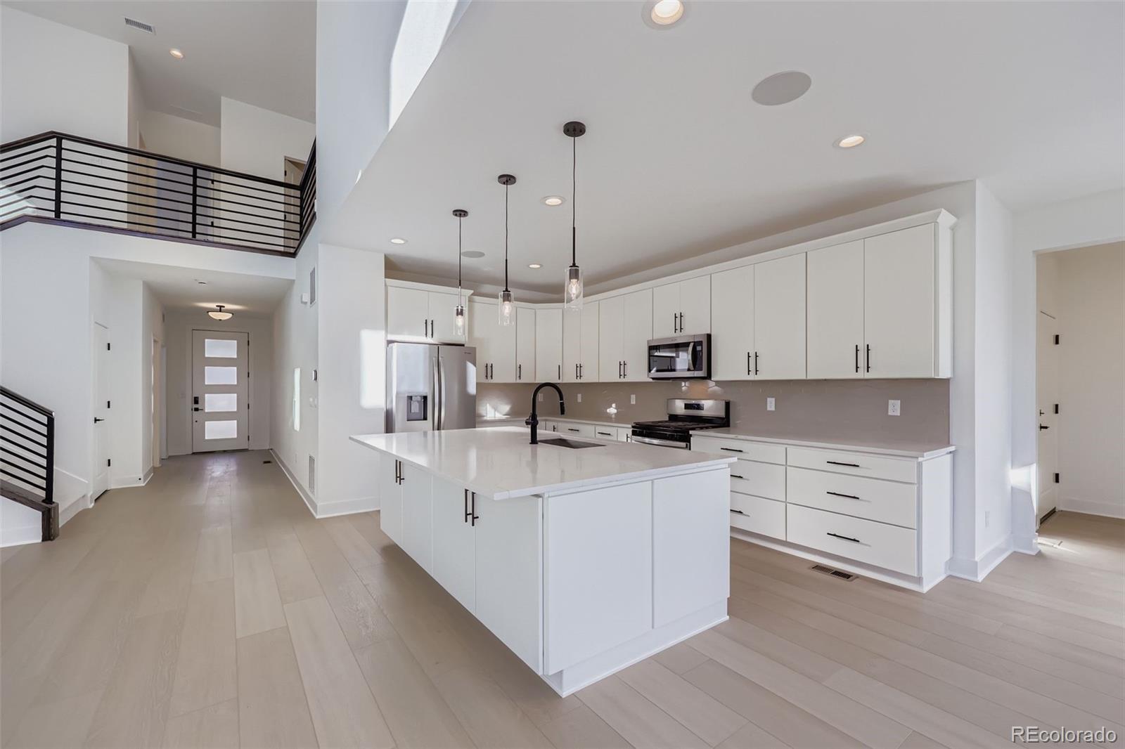 445 Welded Tuff Trail