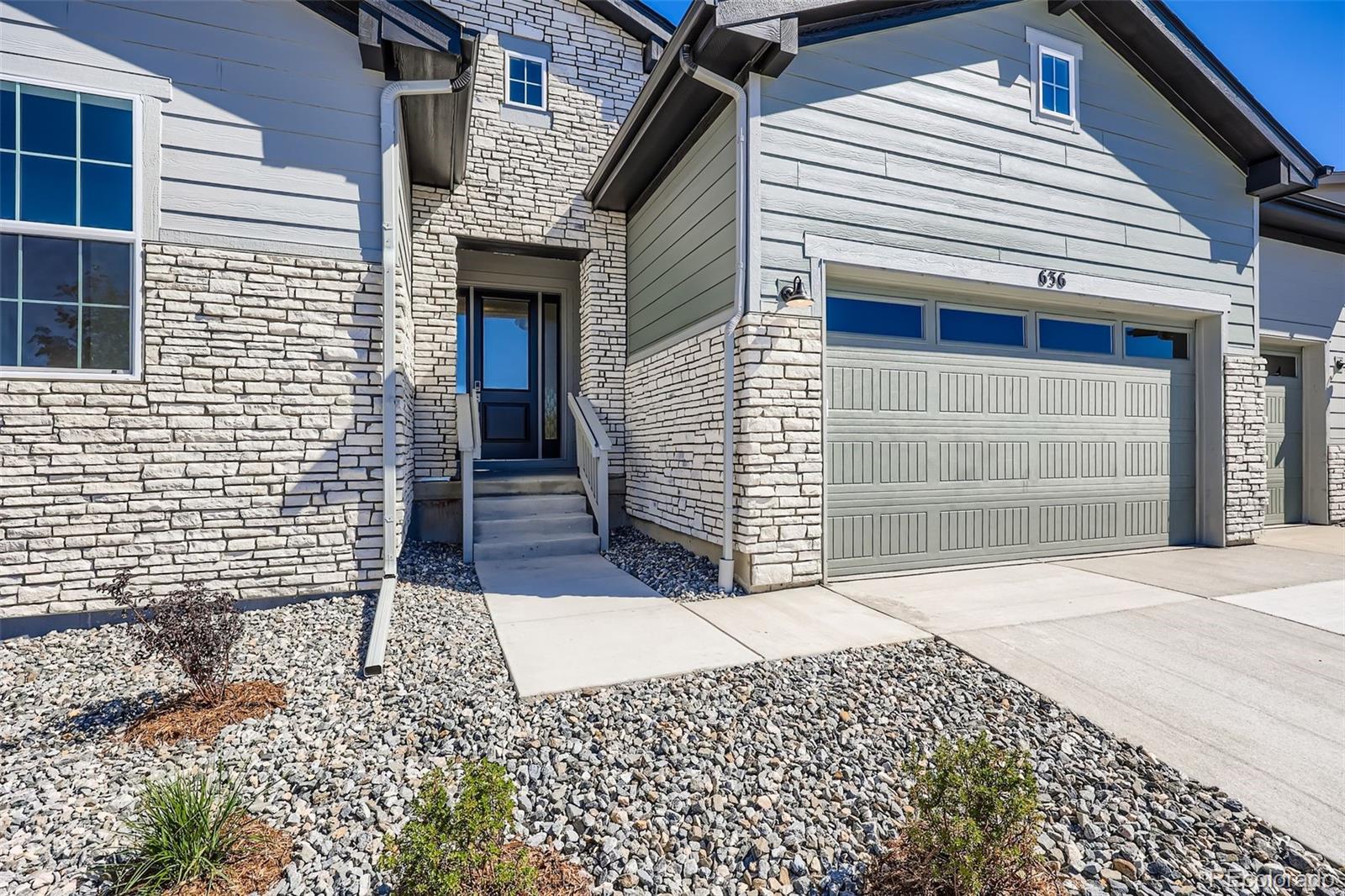 636 Agoseris Way