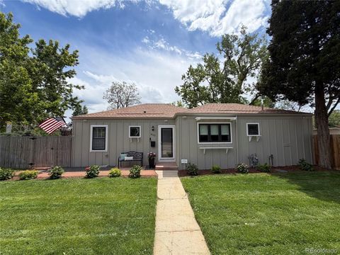 Photo of 3132 E Florida Avenue, Denver, CO 80210 (MLS # 4479921)
