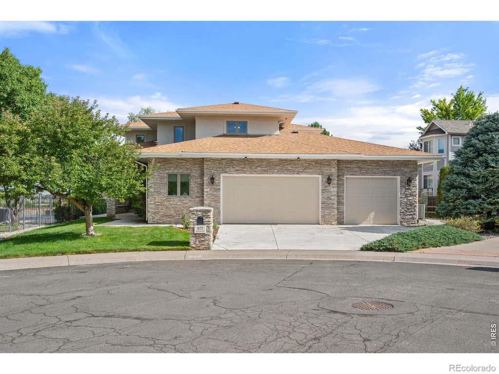 Photo of 977 Thorncreek Court, Thornton, CO 80241 (MLS # IR1063968)