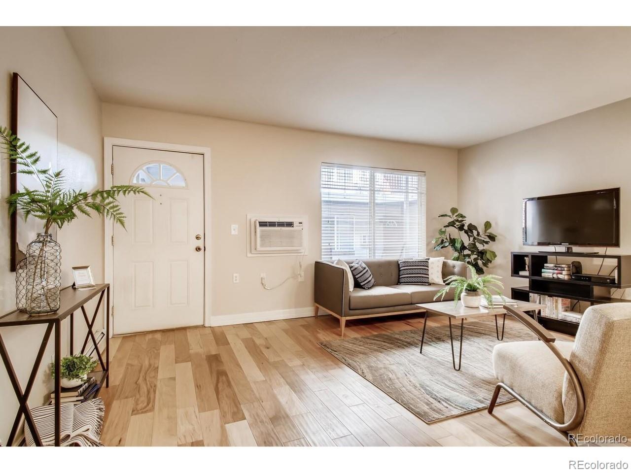 2345 N Clay Street 6, Denver, CO, 80211 4 2345 N Clay Street 6
