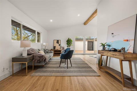 Featured picture for the property 2063569