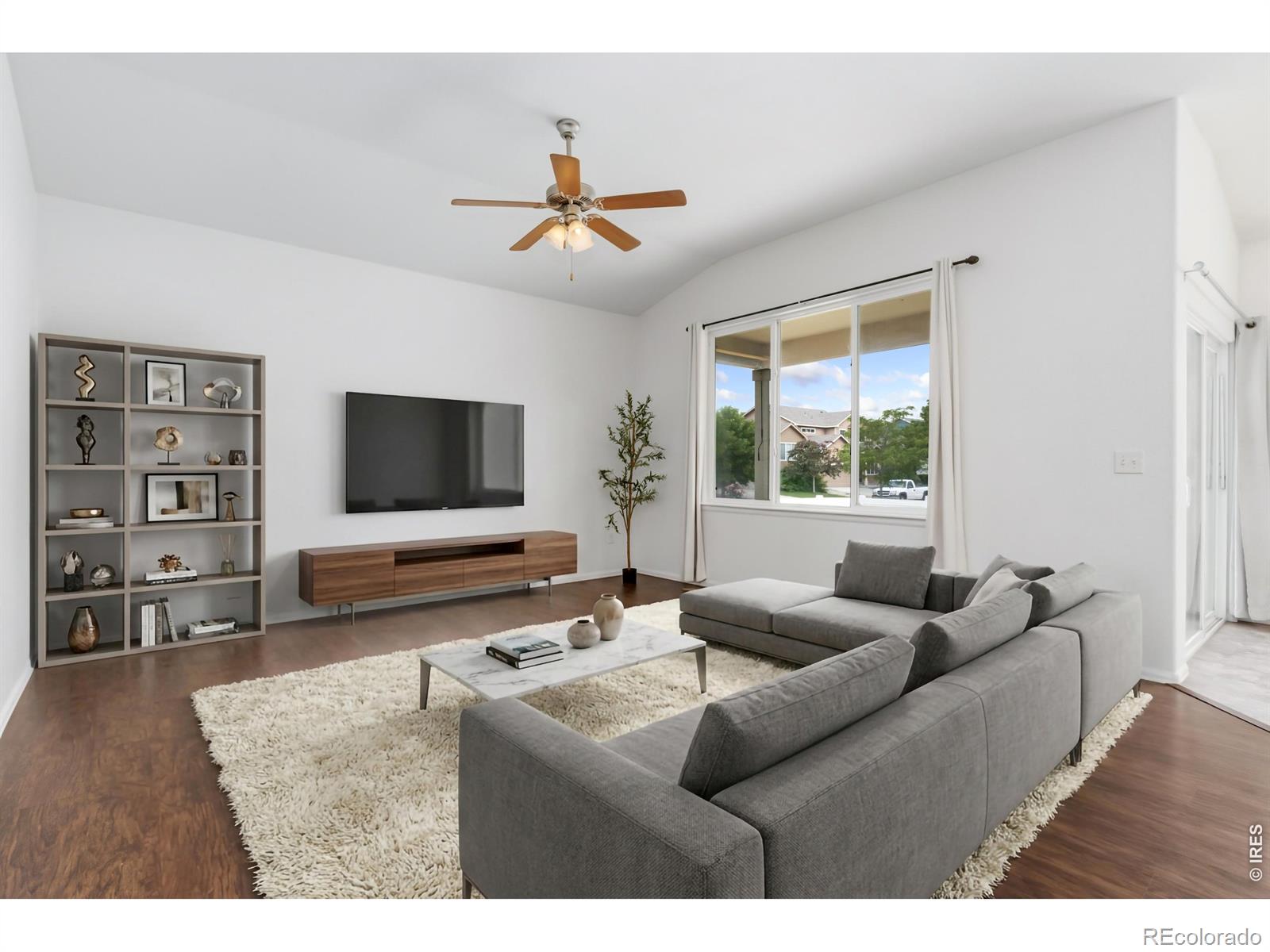 2202 Maple Hill Drive