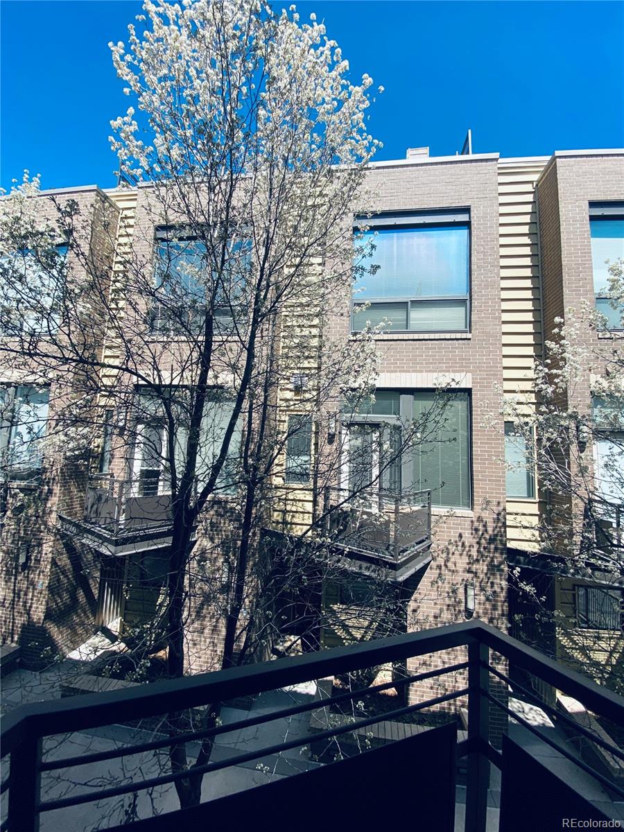 2900 Inca Street 28