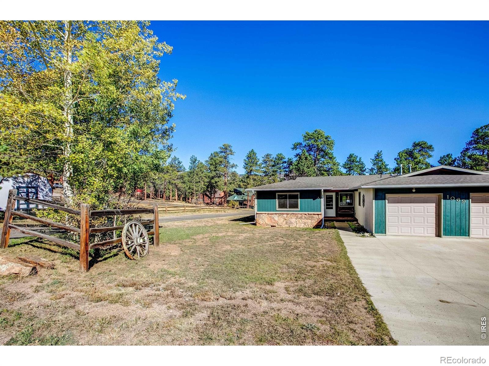 1069 Morgan Street, Estes Park, CO, 80517 2 1069 Morgan Street
