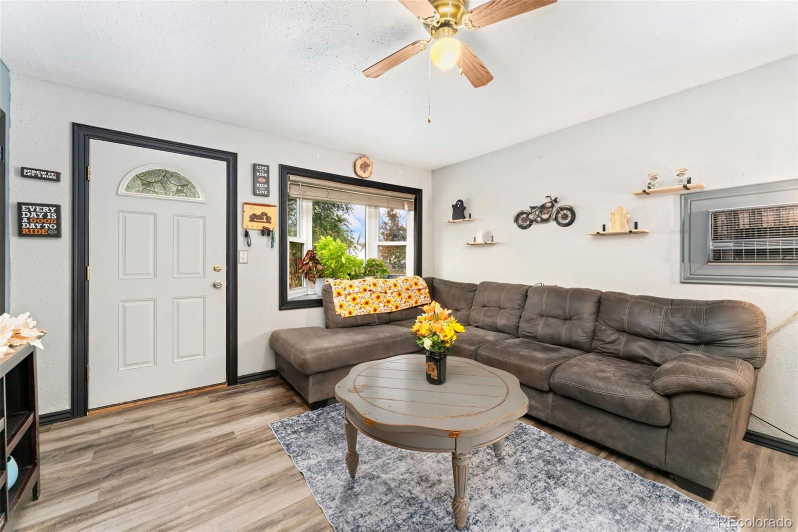338 N 9th Avenue