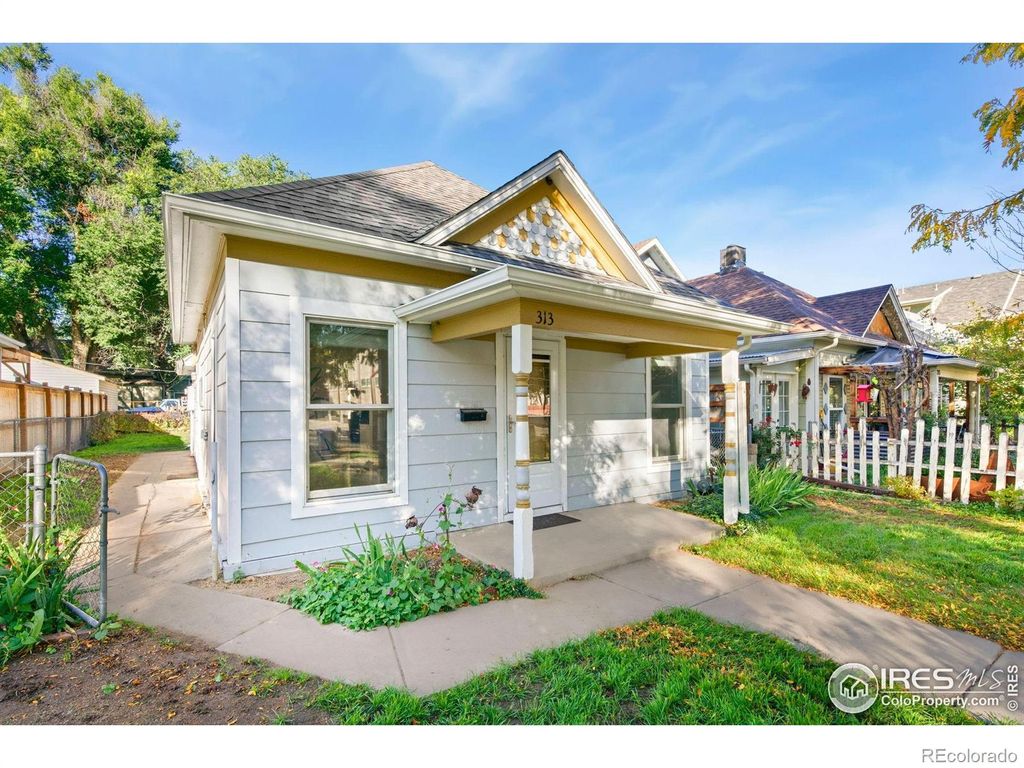Photo of 313 N Whitcomb Street, Fort Collins, CO 80521 (MLS # IR1045537)