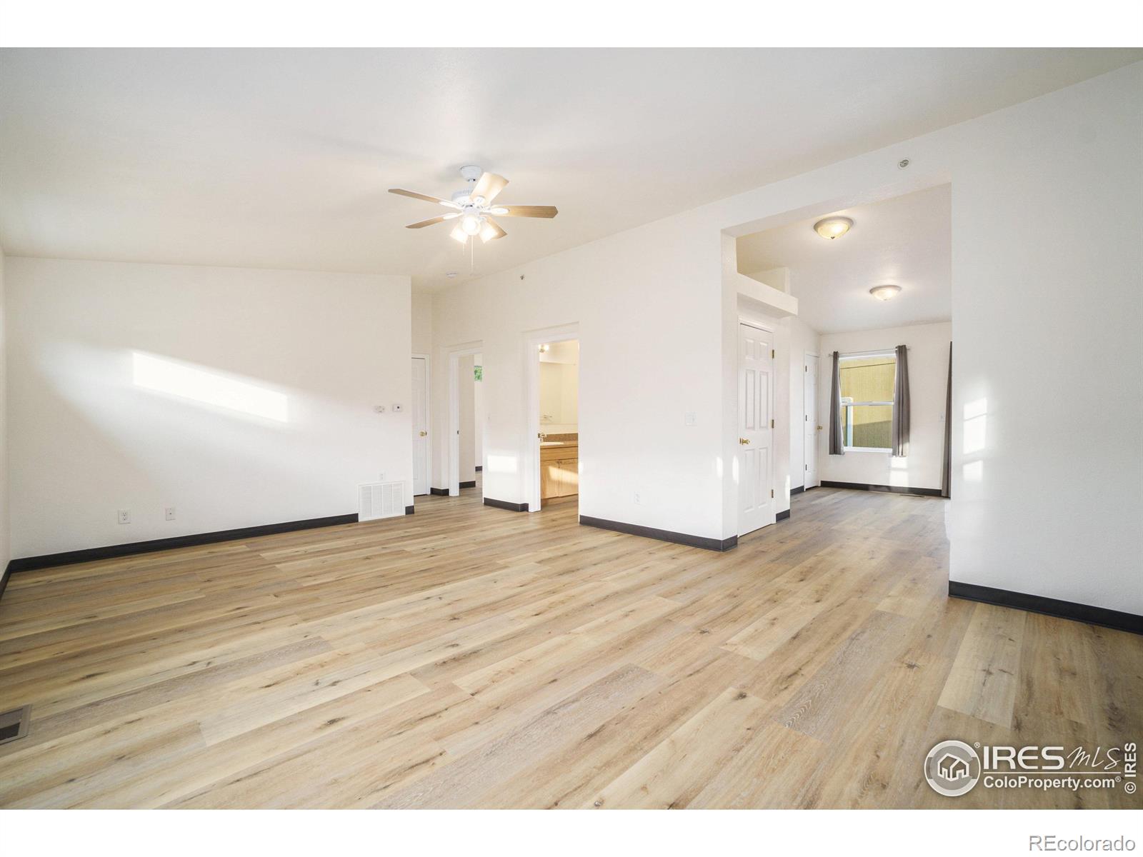 1204 2nd Street SE