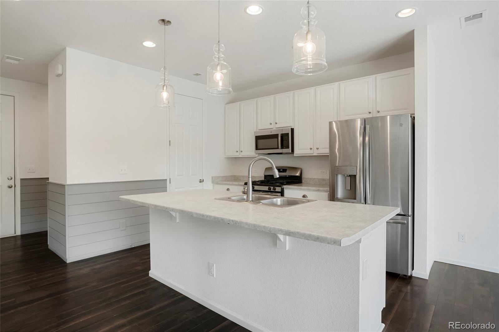22150 E Mansfield Place, Aurora, CO, 80018 4 22150 E Mansfield Place