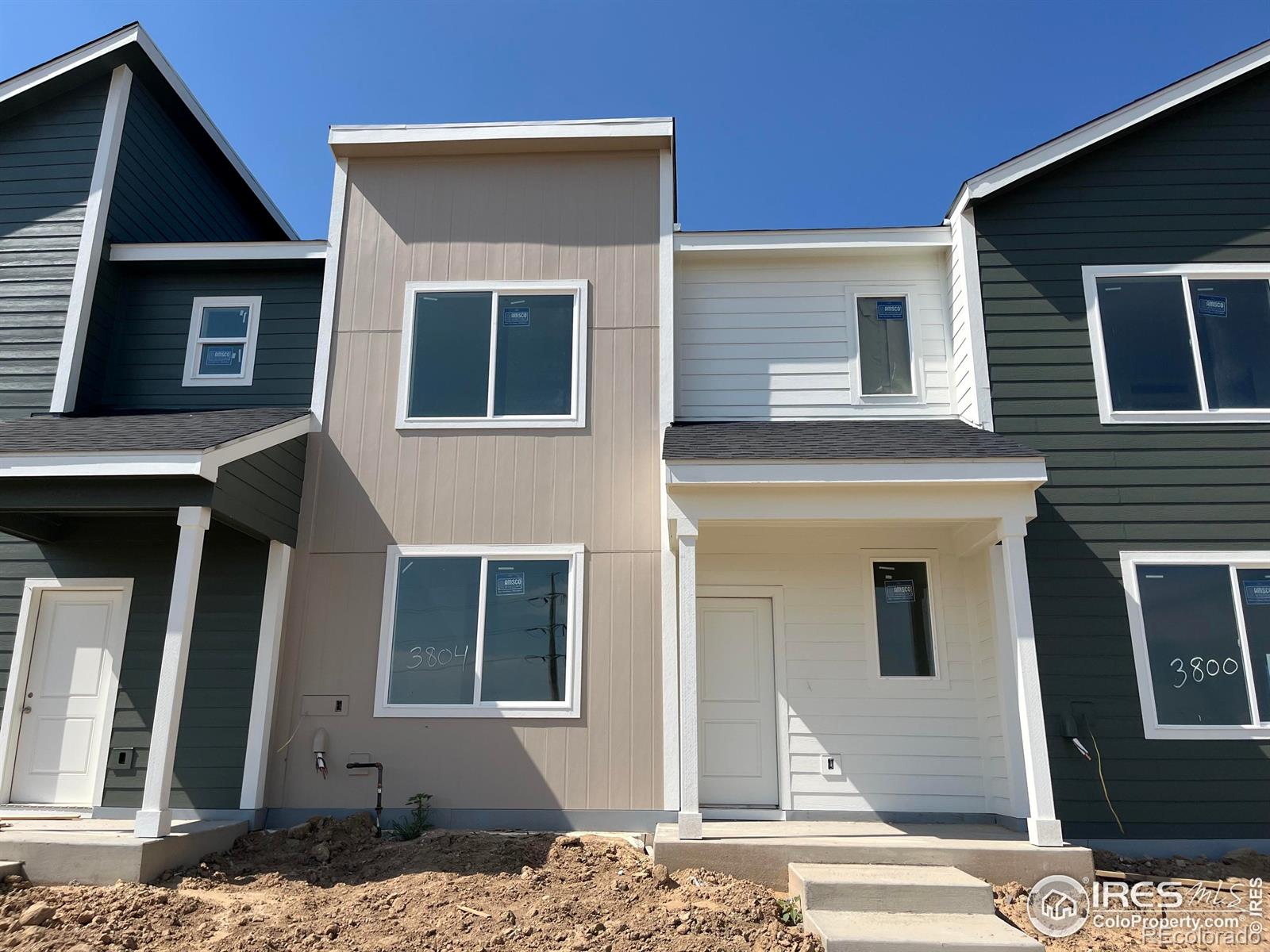 3804 Pinnacles Court