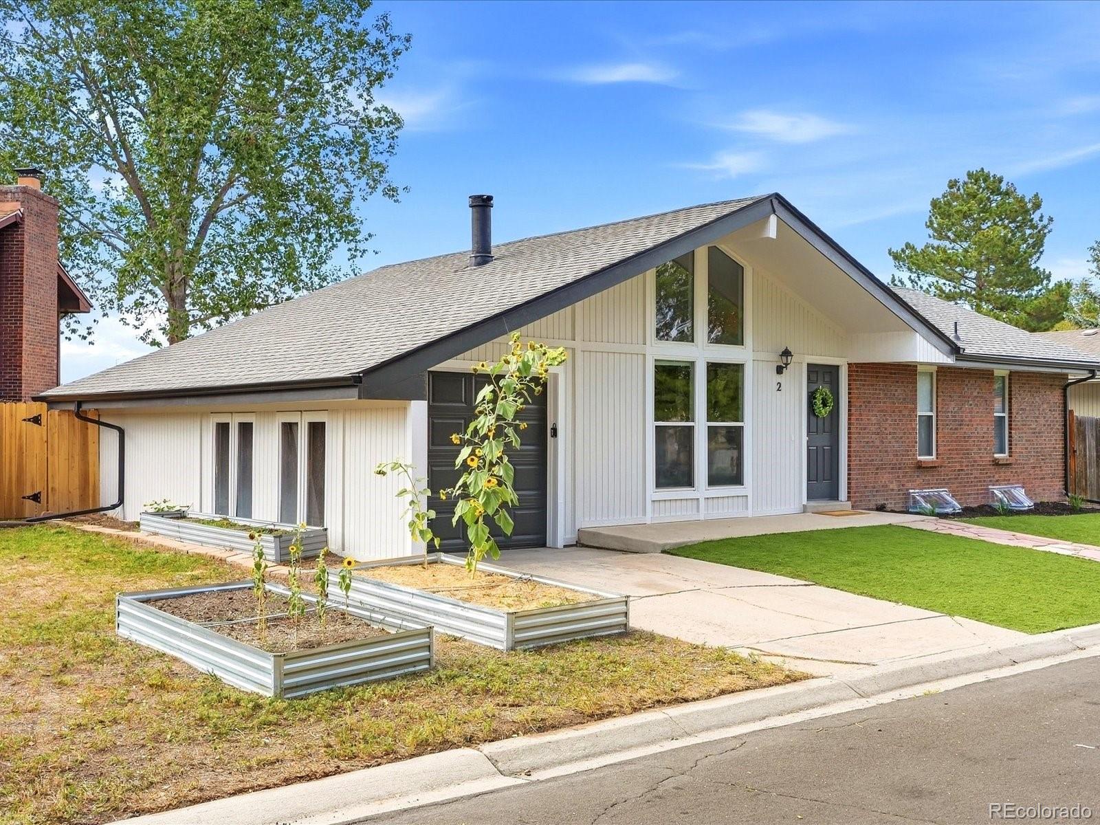 2 Pinon Place