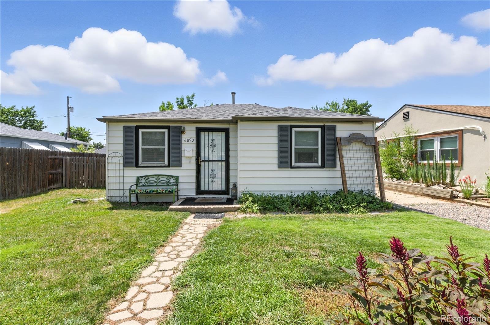 6890 W 55th Place