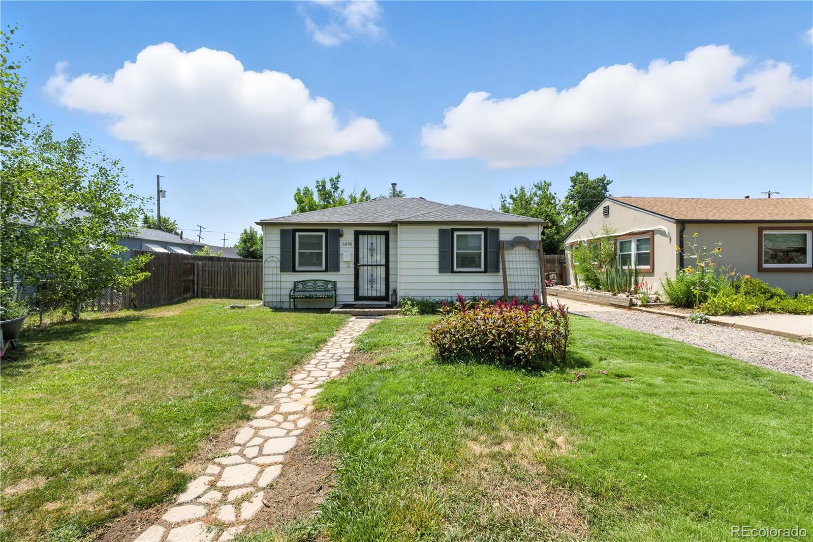 6890 W 55th Place